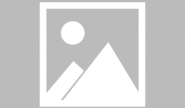 吃瓜金仔生日照,甜蜜瞬间曝光！