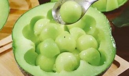 吃瓜能吃蜜瓜吗,吃瓜也能吃出蜜瓜的甜蜜滋味